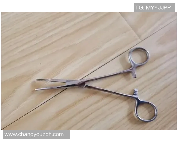 小孩足球球星训练秘籍：从基础技能到实战提升的全方位指南